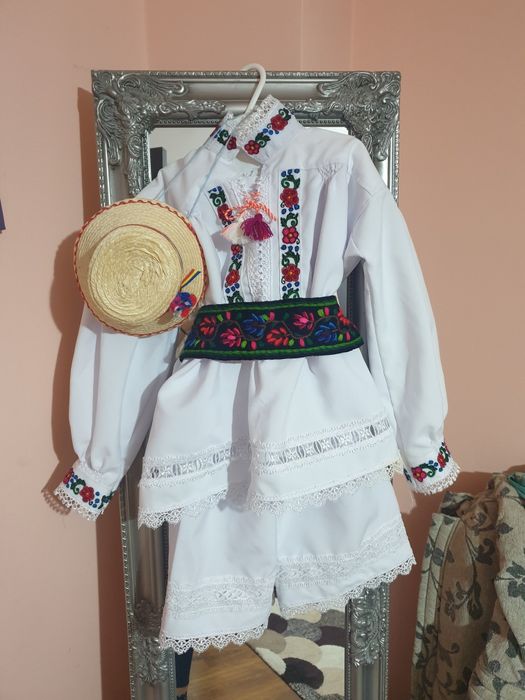 Costum popular baiat Maramureș 6-8 ani