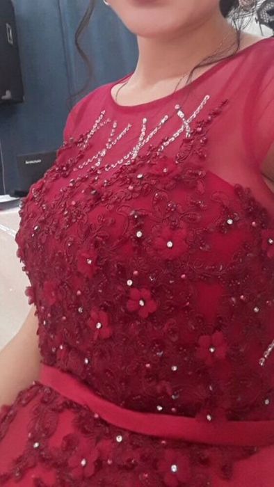 продам платье