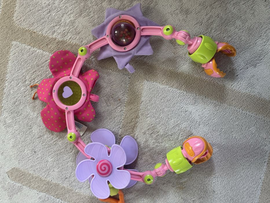 Игрушка на коляску