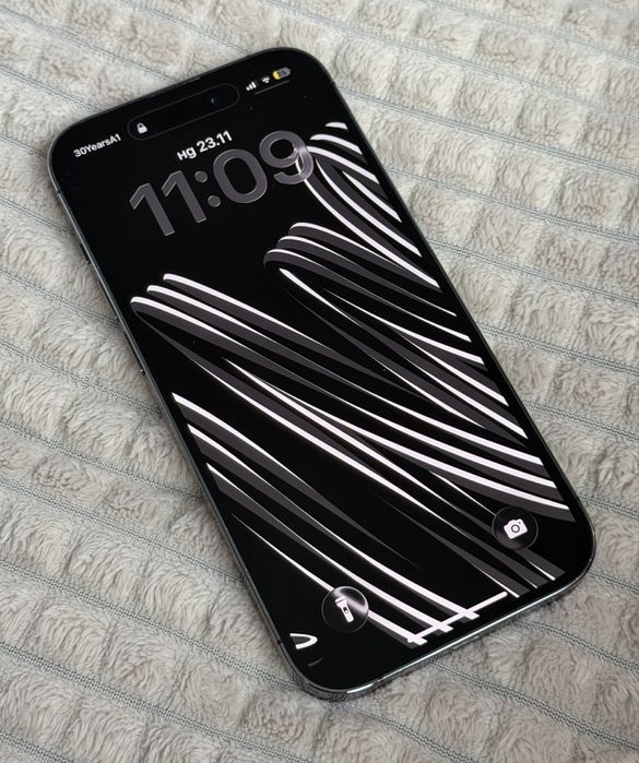 Iphone 14 PRO 1TB Deep Purple лилав с кейс Pitaka, Quadlock