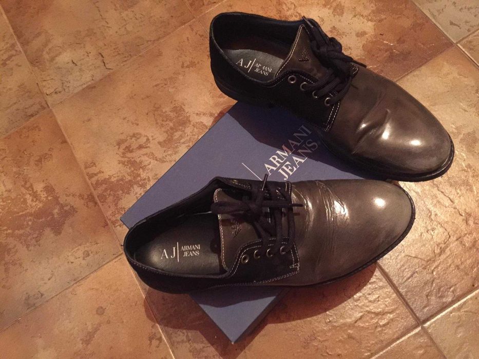 Giuseppe zanotti london velvet gold, Valentino, Armani jeans , Versace