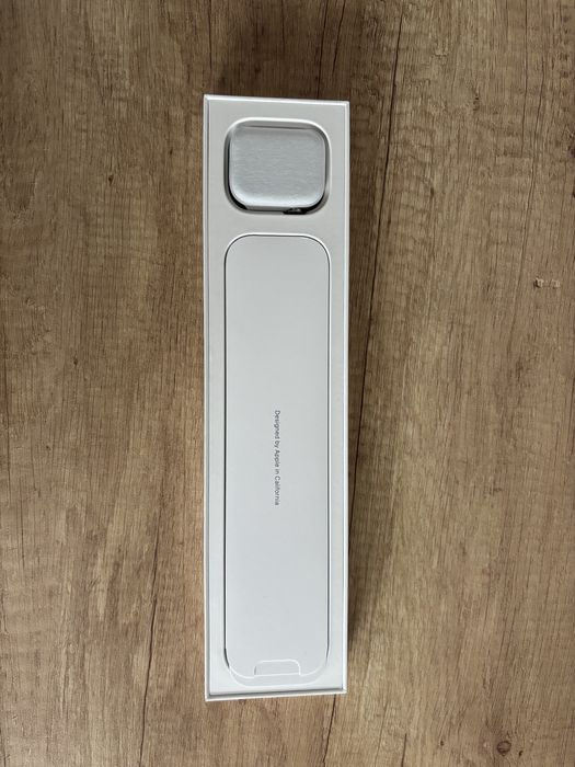 Apple Watch Series 8 45mm GPS+Cellular Stainless Steel 97% battery health