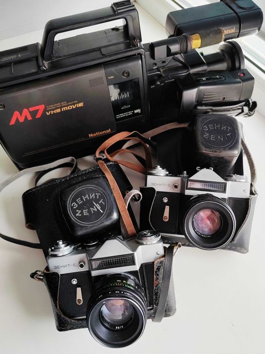 Фотоаппараты Зенит Е объектив Helios 44-2