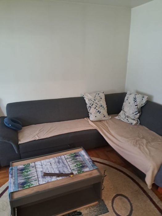 Vand apartament 3 camere decomandat