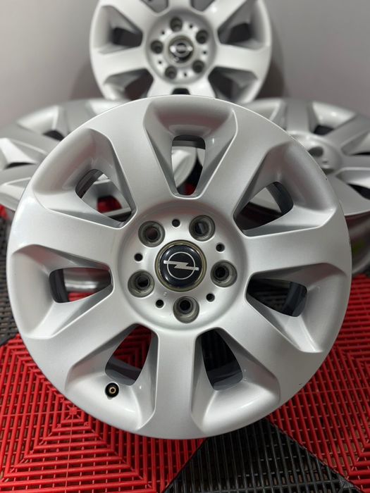 Jante aliaj Opel Vivaro R16 import Germania
