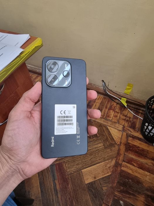 Redmi note 14 8/128gb ideal ochilmagan usta kurmagan aybi yuq tozza
