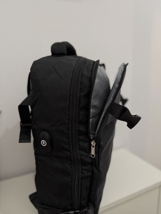 Ghiozdan cu vacuum / Rucsac avion Wizz Air Ryanair