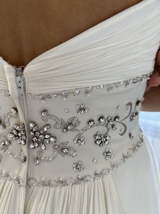 Продаю шикарное свадебное платье