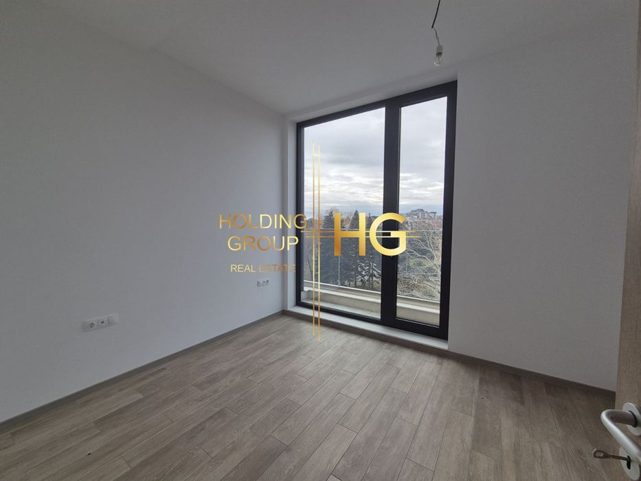 Продава се Тристаен апартамент в к.к. Св.Св. Константин и Елена - 139 кв.м за 4198 €/кв.м - Снимка #2