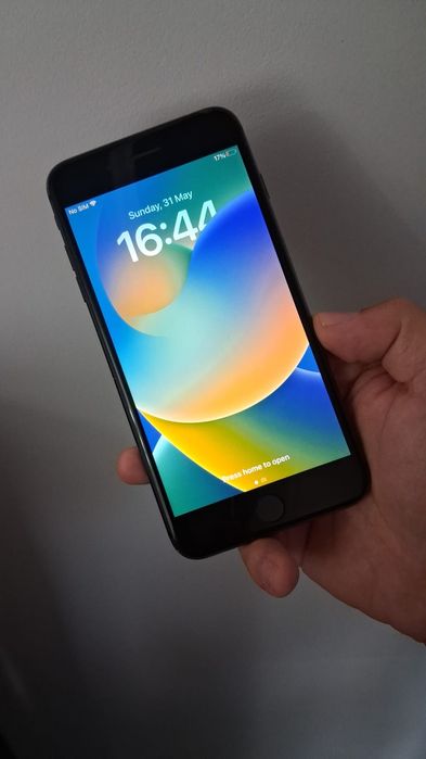 Iphone 8 plus 64 GB black