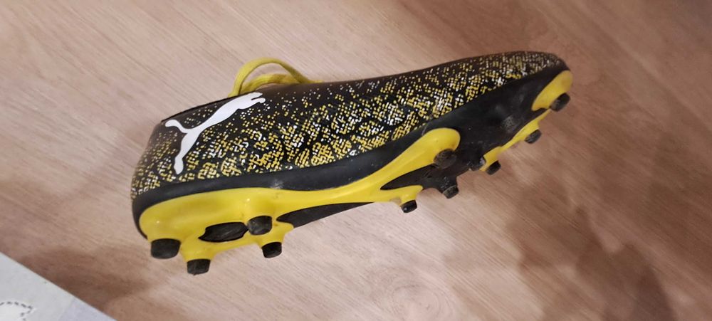 Бутонки PUMA ( за момче]