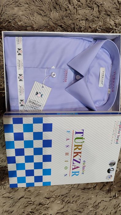 Продам куртк ветров нов по 1000