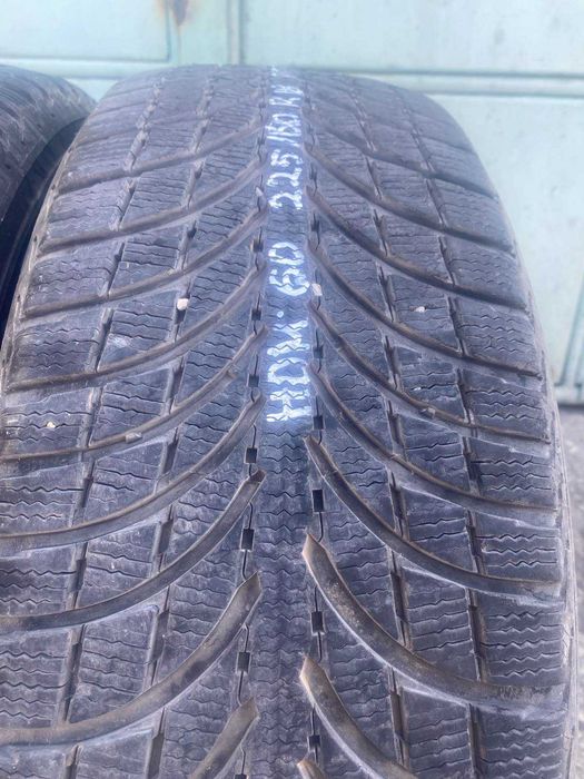 4 броя зимни гуми Michelin 225/60 R18 Dot 1317 ном 60