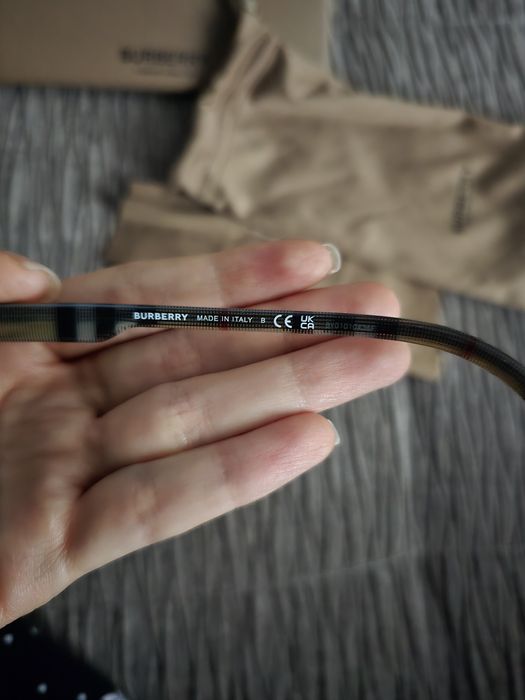 Солнцезащитные очки Burberry unisex