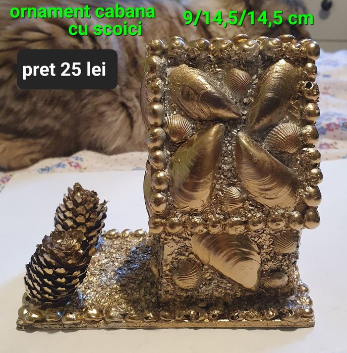LucruManual facut cu scoici