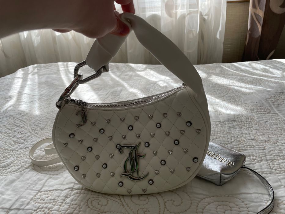 Бяла чанта, Juicy couture