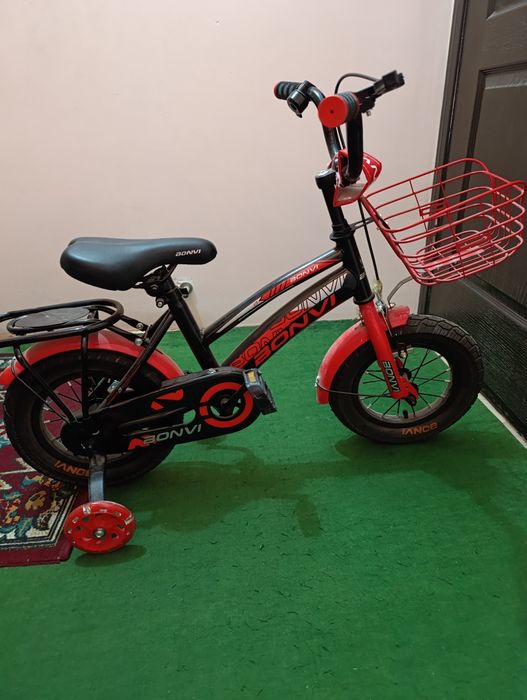 Продам детский велосипед,обсалютно новый