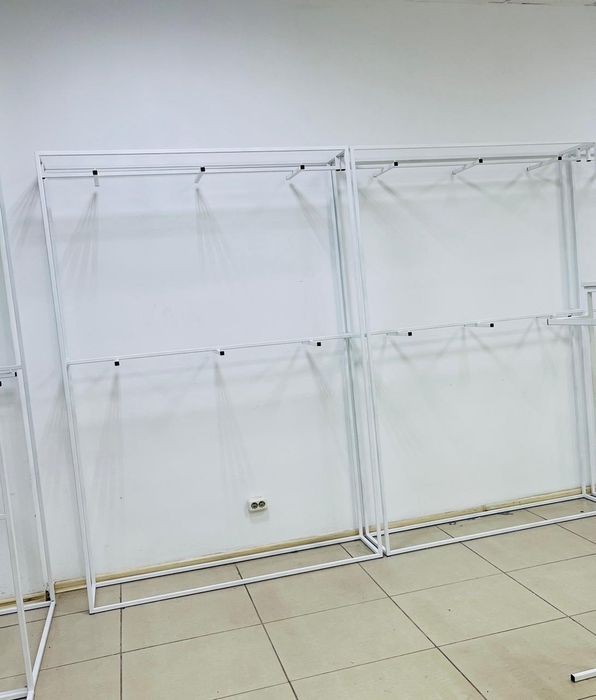 Торговое оборудование стеллаж