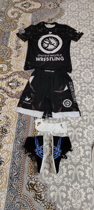 Борцовки asics размер 41 чёрный