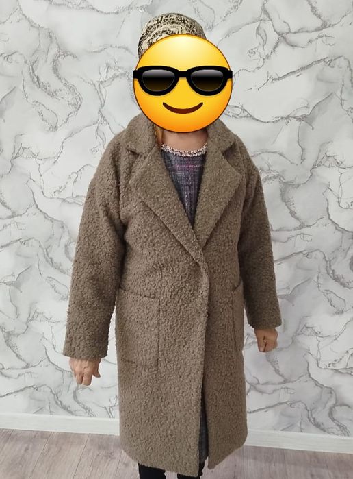 Пальто женские продам