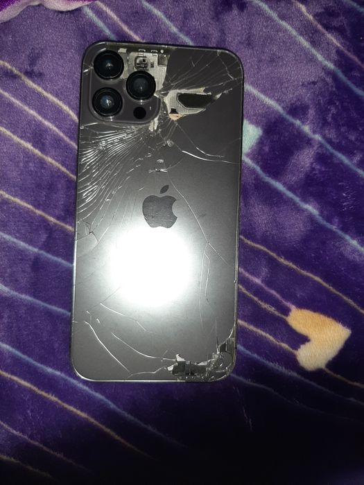 IPhone 12 ProMax pentru piese