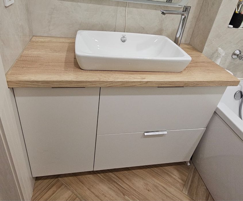 Продам тумбу в ванную