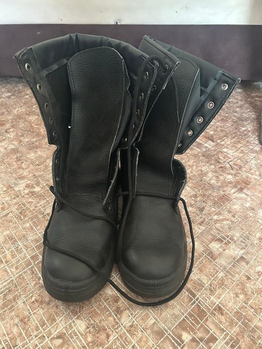 Продам сапоги мужские