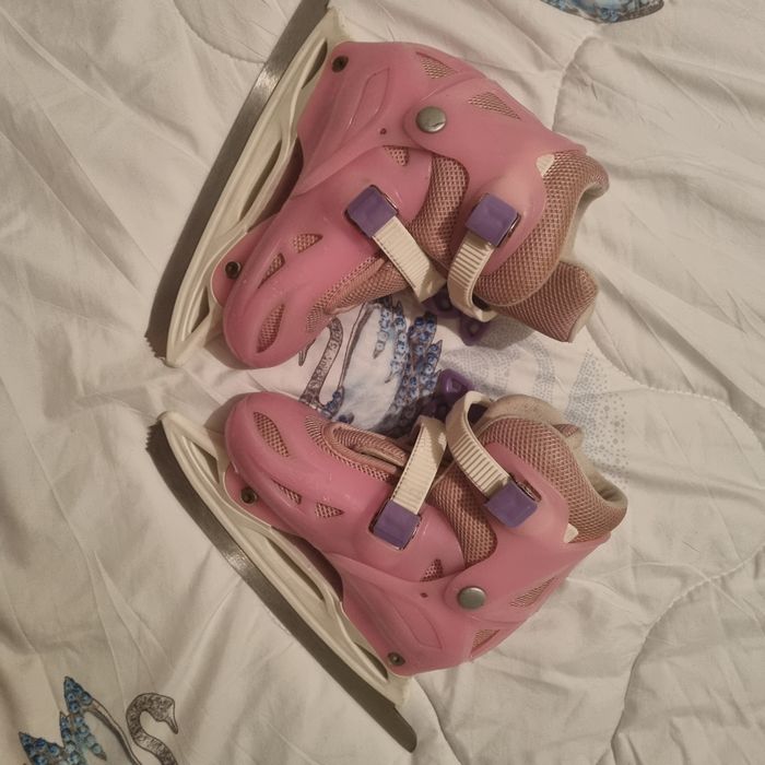 Продам коньки для девочки