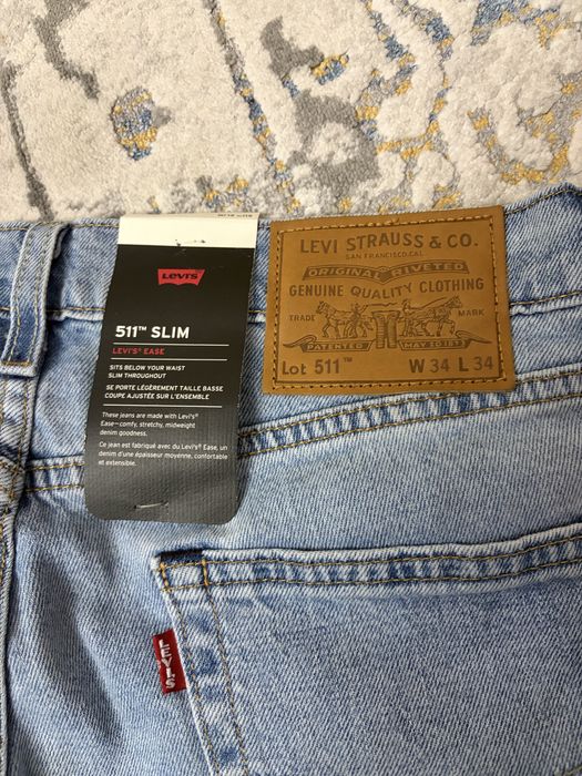 новые джинсы levis