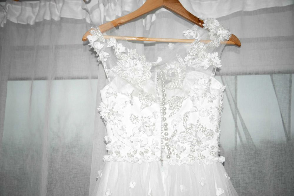 Rochie de mireasa noua