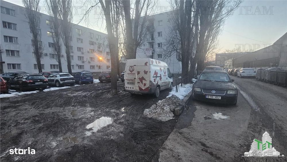 Teren 1152mp pentru bloc P+4 10 minute de metrou Pacii