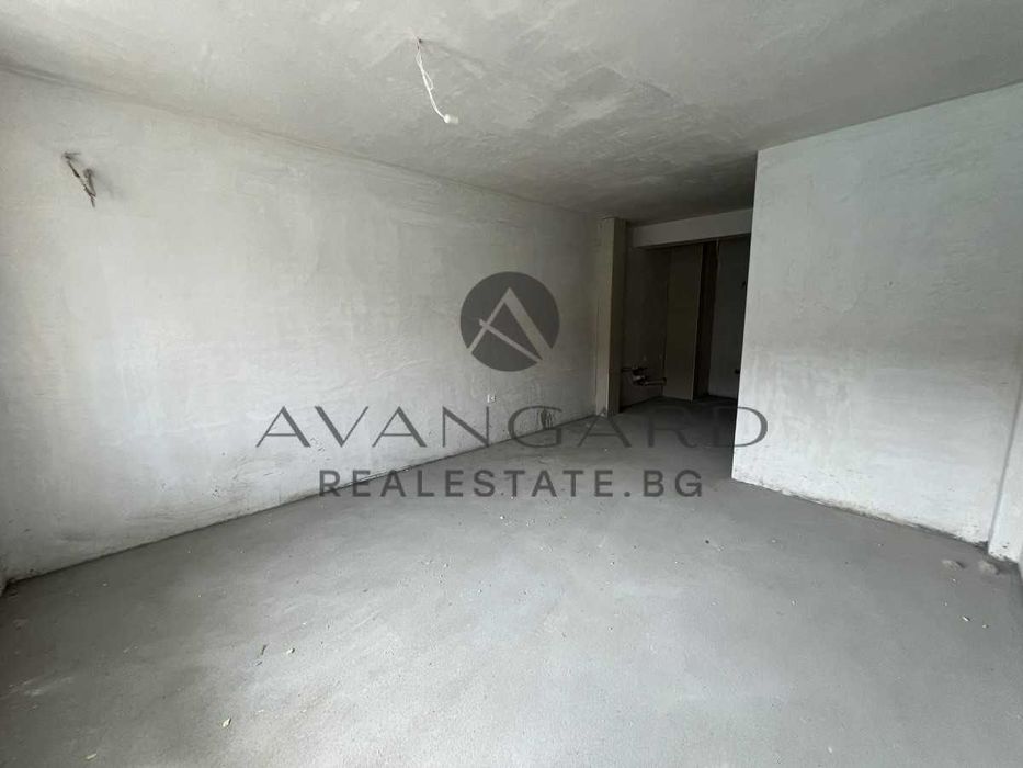 Продава се Двустаен апартамент в Пловдив, Кючук Париж - 71 кв.м за 1267 €/кв.м - Снимка #1