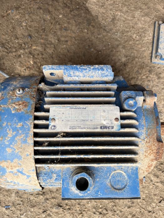 Двигатель асинхронный БЭМЗ 1,1квт