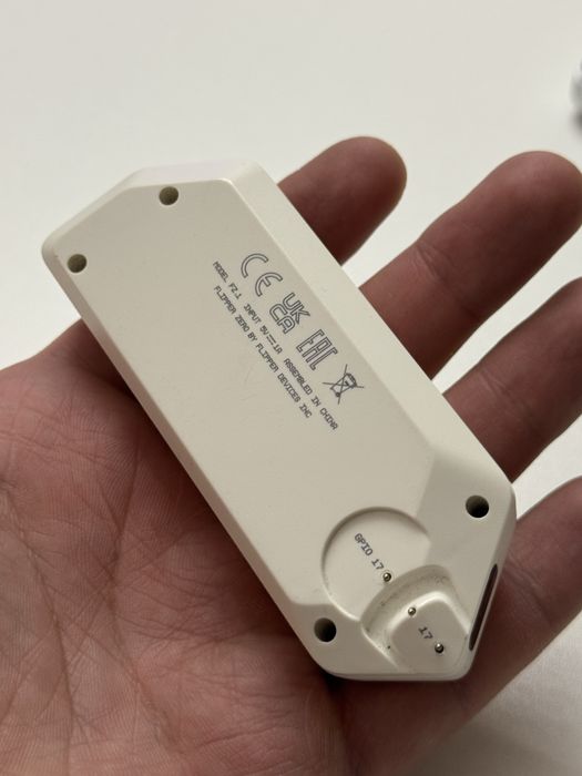 Flipper Zero model FZ.1