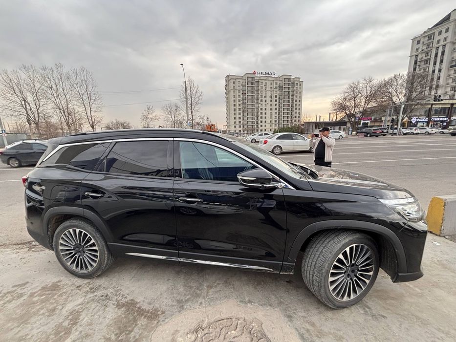 Jetour X 90 plus