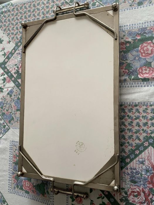 Поднос за сервиране