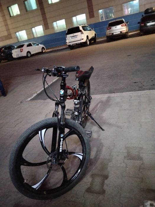 Продам велик бмв