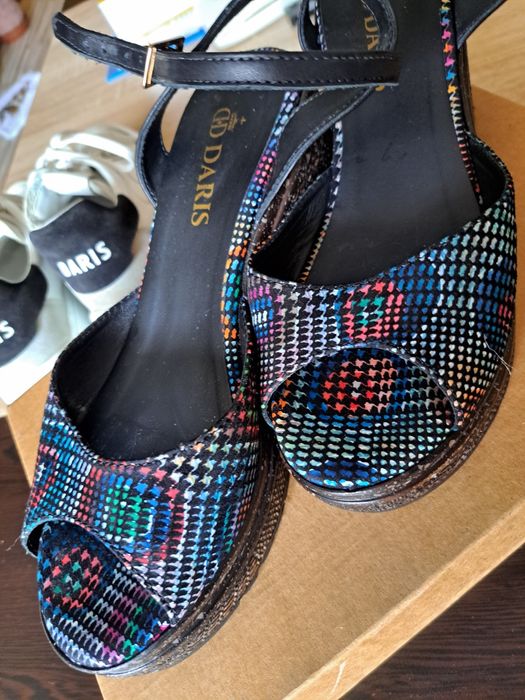 Сандали"Дарис" нови