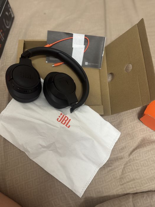 Jbl  tune 777nc