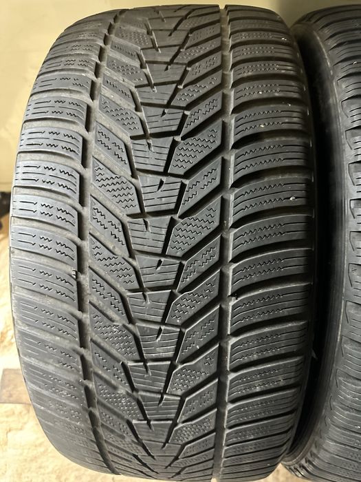 275/35 R21 Hankook Winter i Cept evo3 DOT 2522