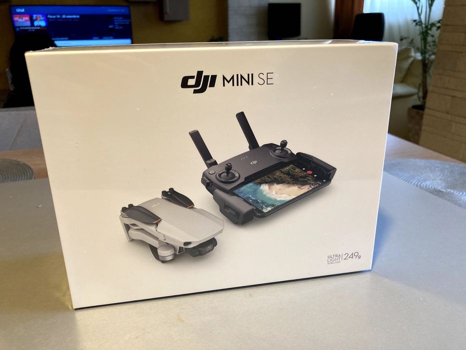 Drona DJI Mini SE 2.7K - S I G I L A T A Cu asigurare Care Refresh