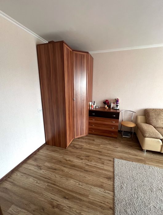 Продам Шатура угловой шкаф  (угол менятся на обе стороны) + комод
