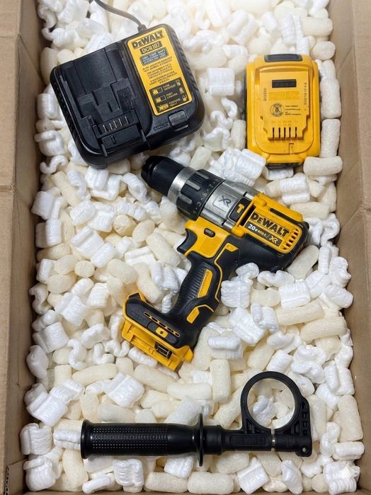 Дрель шуруповёрт DeWalt dcd 996