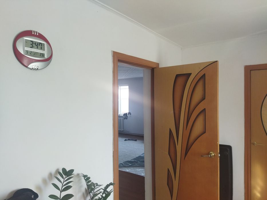 Үй времянкі Дина базар қасы