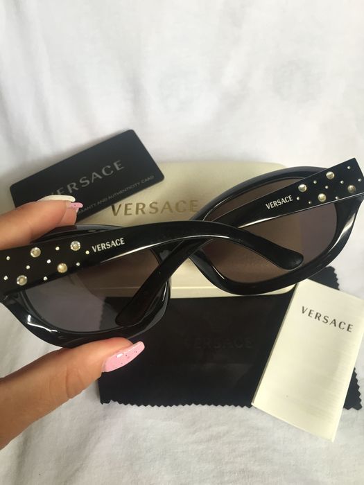 Слънчеви очила с камъни VERSACE