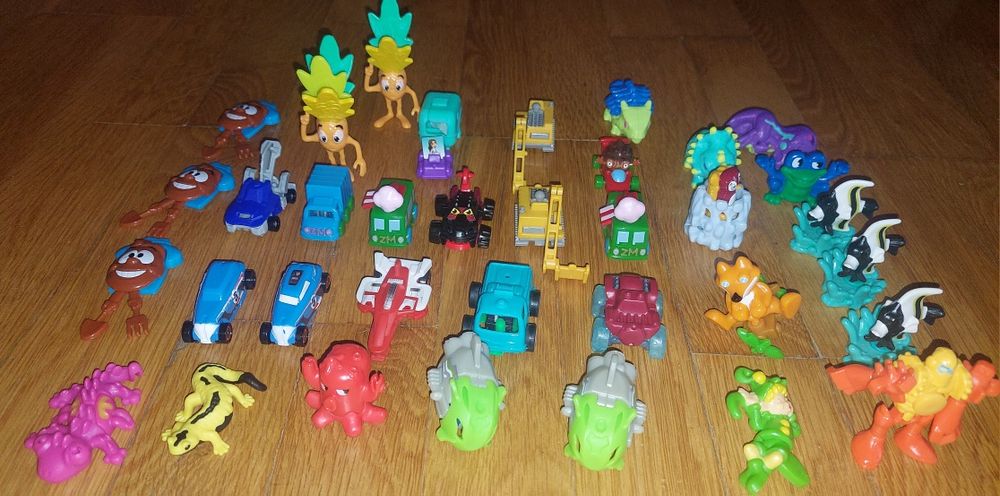 Киндер играчки от шоколадово яйце