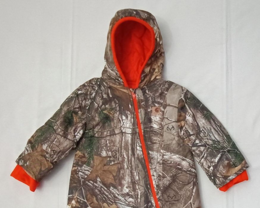 Carhartt Snowsuit Camouflage оригинален космонавт 18 месеца