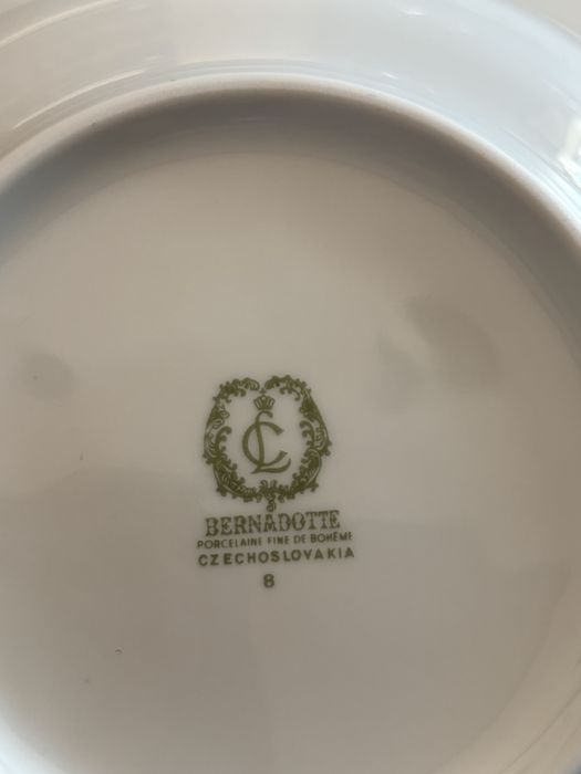 Порцеланов сервиз LC Bernadotte – Sonata.