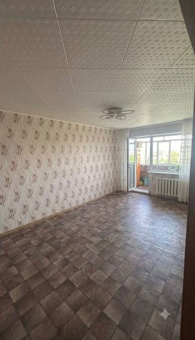 Продам трех комнатную  квартиру