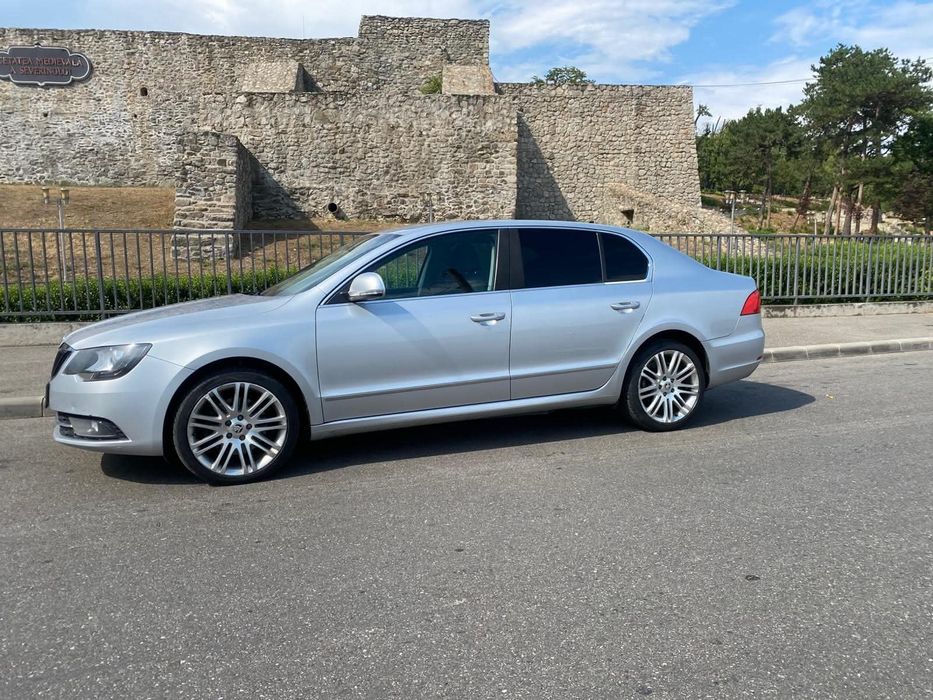 SKODA Superb 2015 — imagine 2